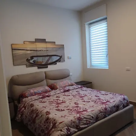 Daire Trilocale Nr 8 *